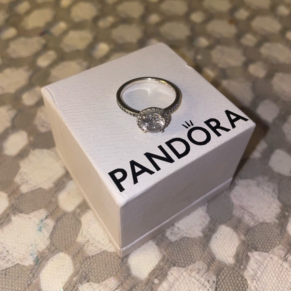 Pandora Ring - Picture 3 of 3